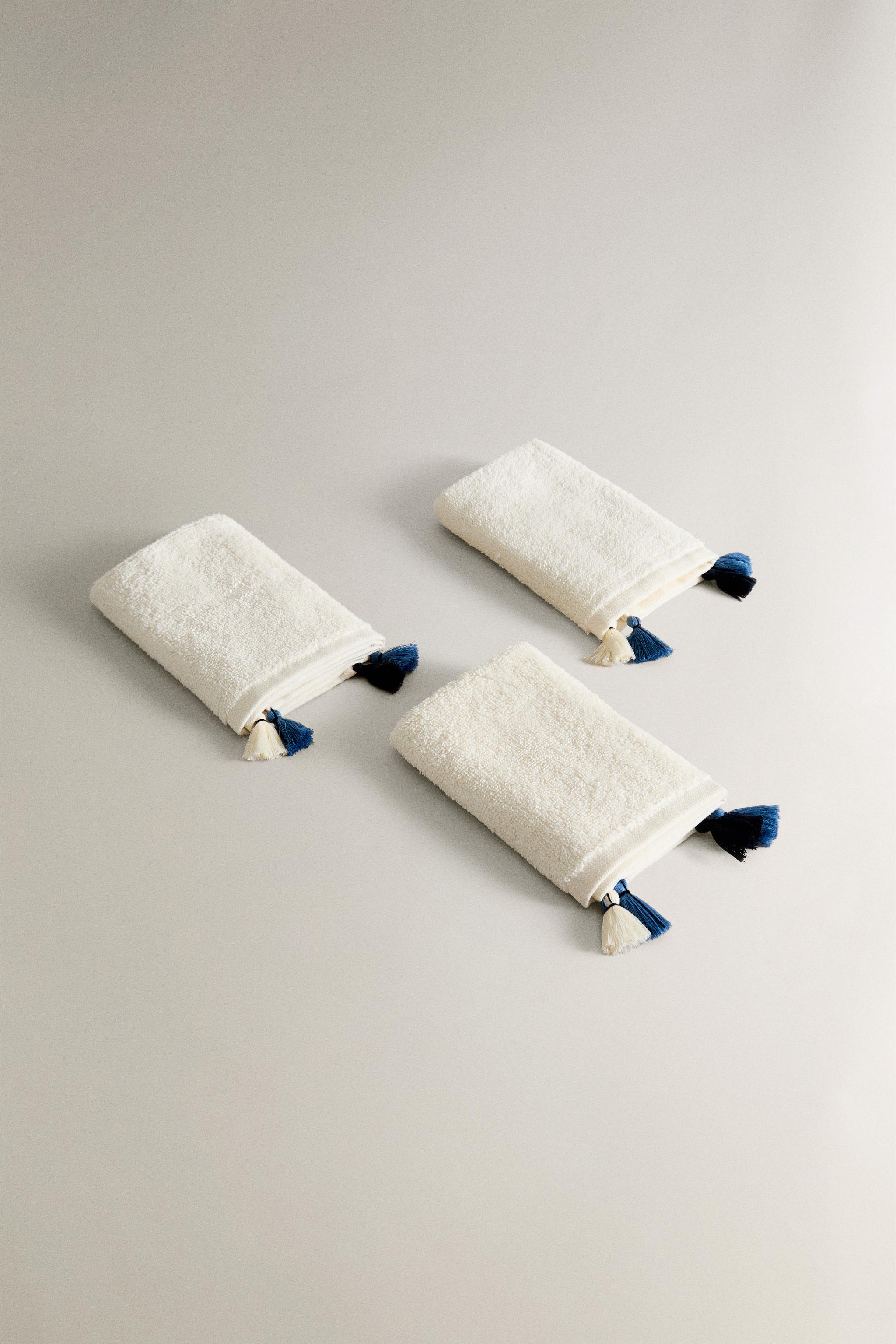 PACK OF HAND TOWELS WITH TASSELS (PACK OF 3)